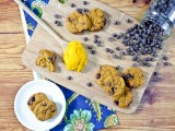 Flourless Pumpkin Chocolate Chip Cookies