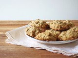 Caitlin’s Applesauce Raisin Oatmeal Cookies