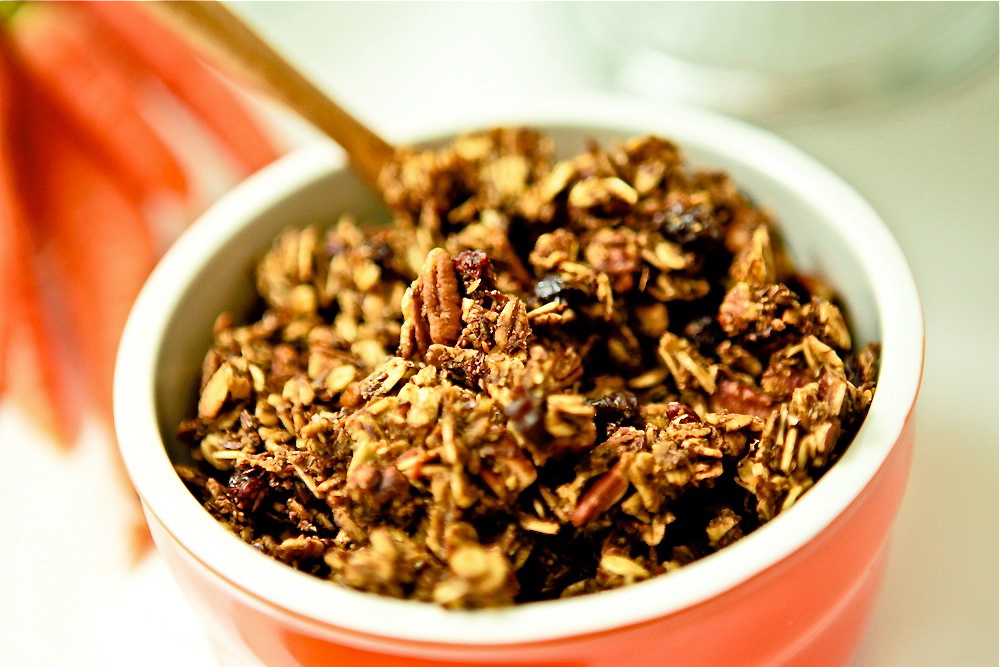 Carrot Cake Granola 