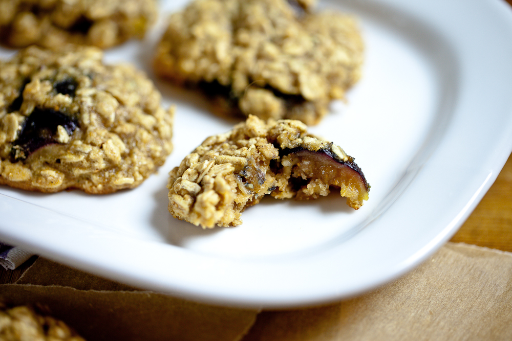 Cardamom Oatmeal Fig Cookies 