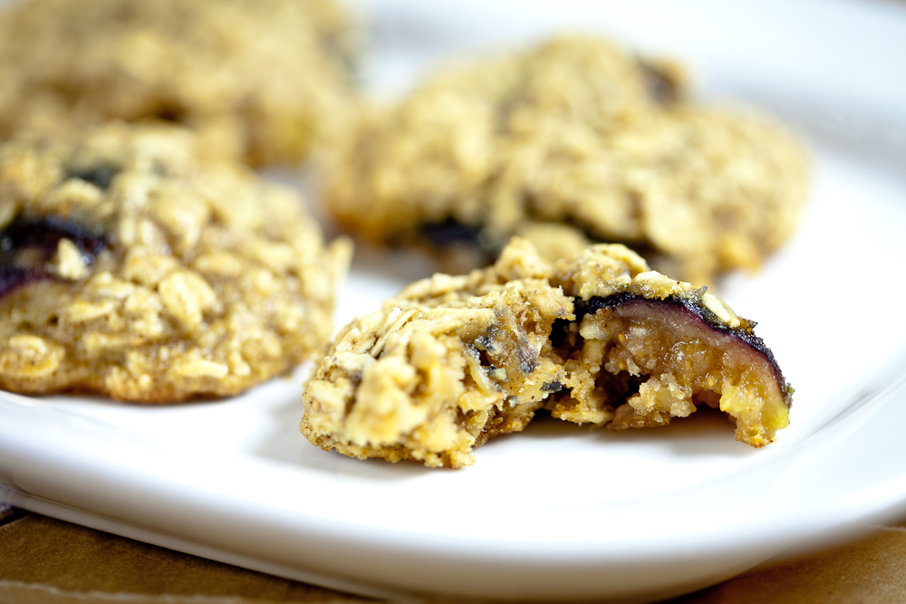 Cardamom Oatmeal Fig Cookies 