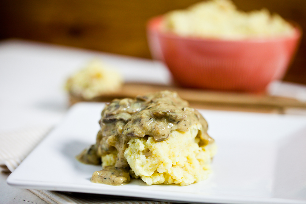 Chickpea Caulipots & Miso Mushroom Gravy