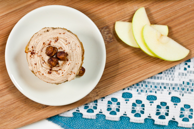 Apple Fritter Cupcakes with Sugar-Free Cinnamon Cream Cheese Frosting