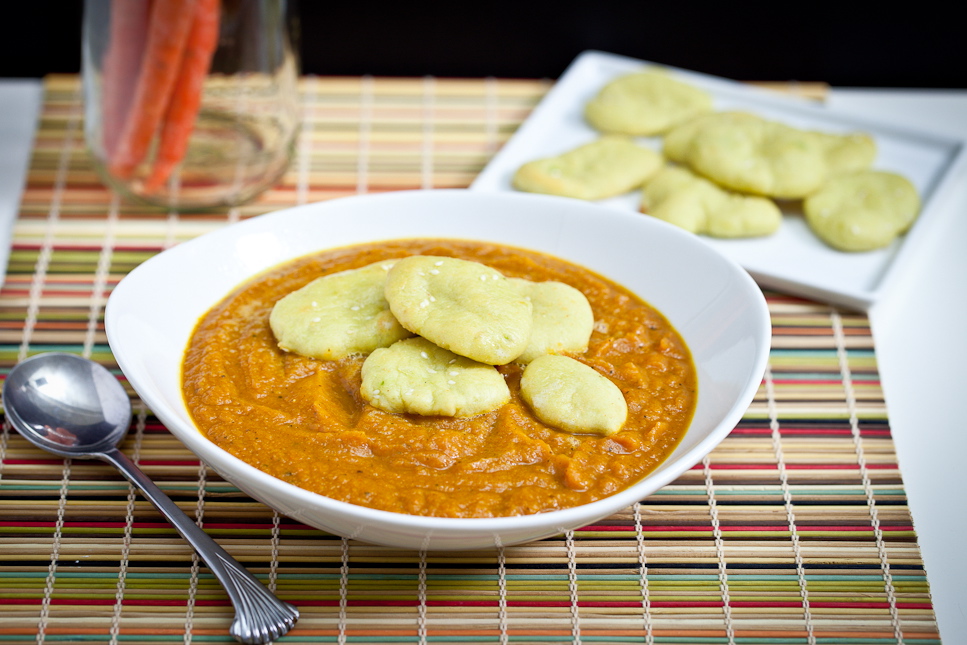 Curried Acorn Carrot Soup 