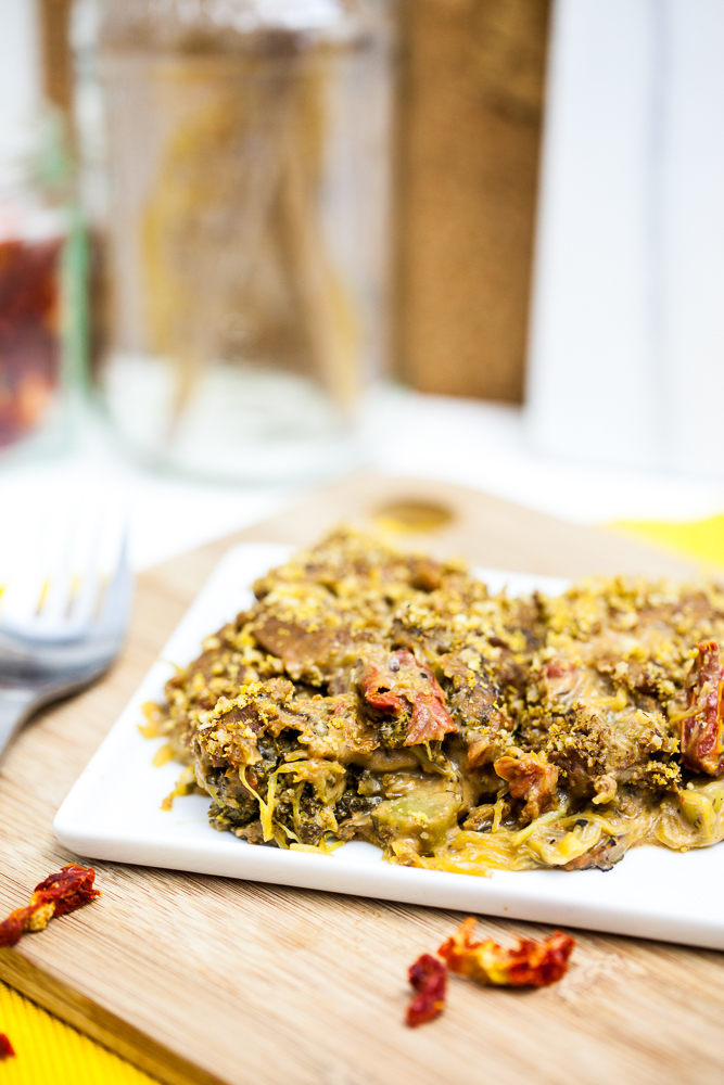 Cheesy Broccoli Spaghetti Squash Casserole 