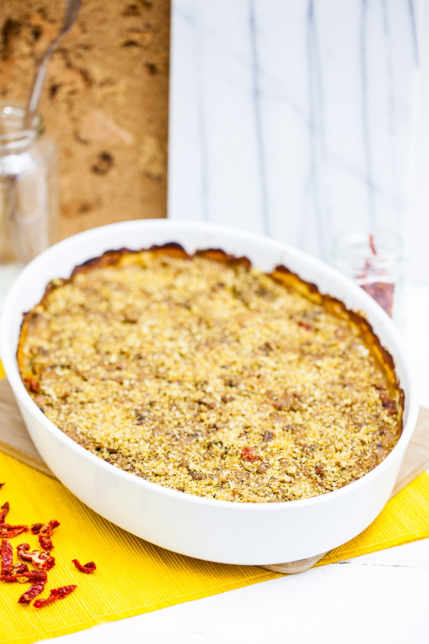 Cheesy Broccoli Spaghetti Squash Casserole 