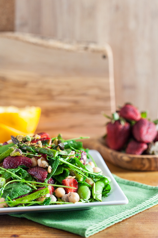 Springtime Strawberry Spinach Salad with Lemon Poppy Seed Dressing