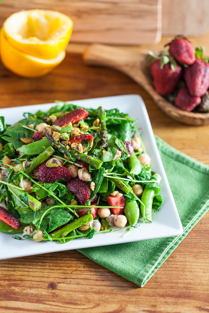 Springtime Strawberry Spinach Salad with Lemon Poppy Seed Dressing