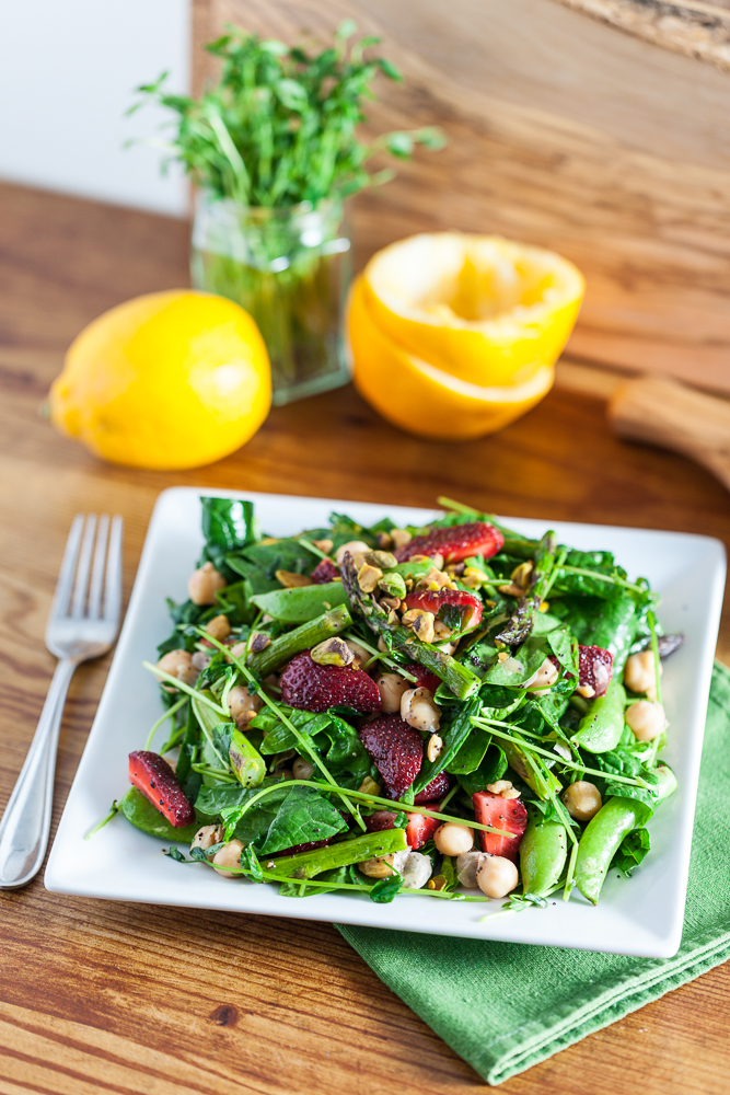 Springtime Strawberry Spinach Salad with Lemon Poppy Seed Dressing