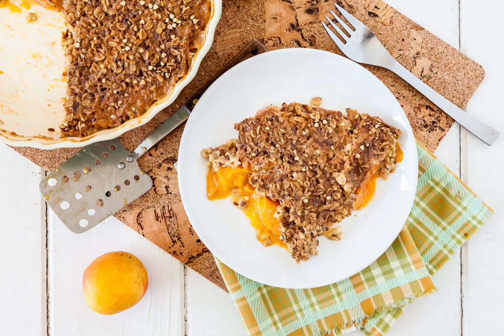 Baked Apricot Crumble Oatmeal