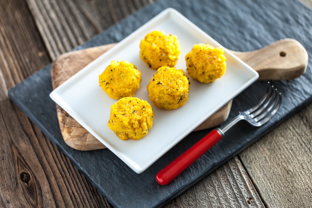 Polenta Cornballs with Spicy Marinara Sauce