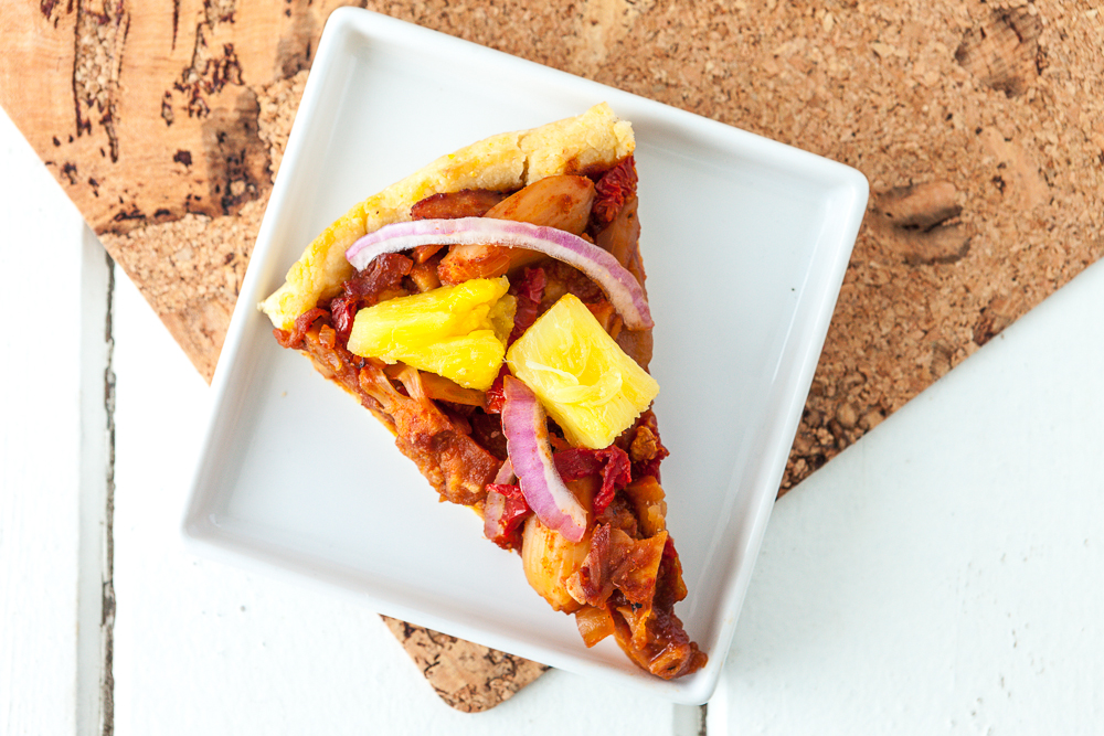 Hawaiian BBQ Jackfruit Pizza