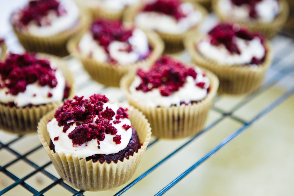 Red Velvet Cupcakes with Sugar-Free Cream Cheese Frosting