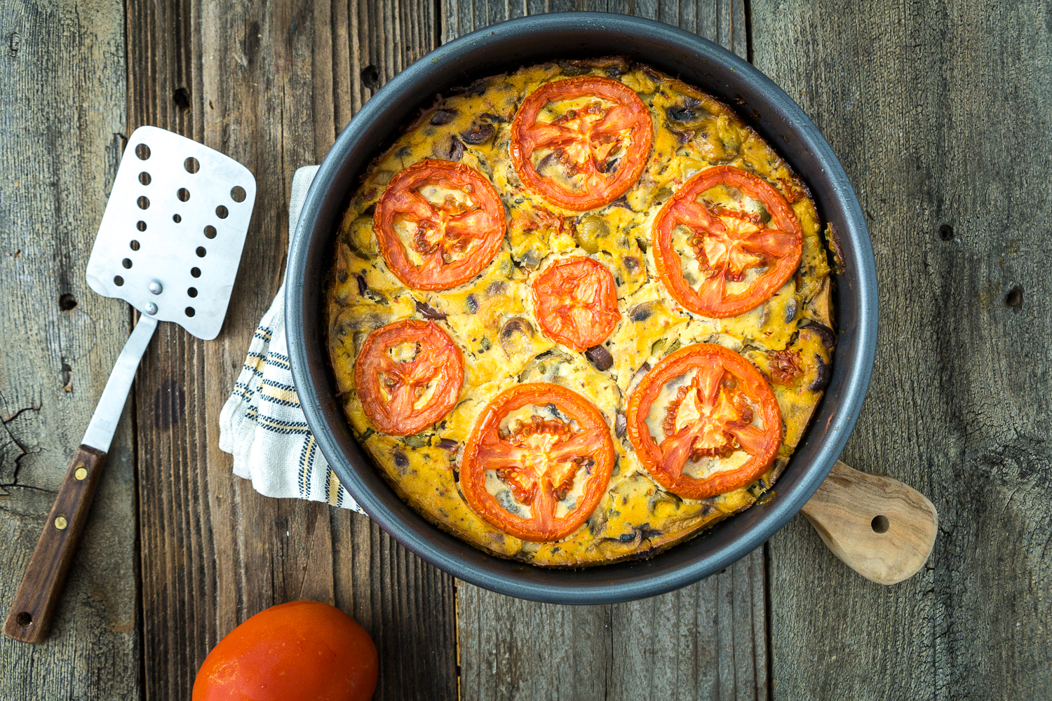 https://keepinitkind.com/wp-content/uploads/2013/11/Frittata-Puttanesca-8.jpg