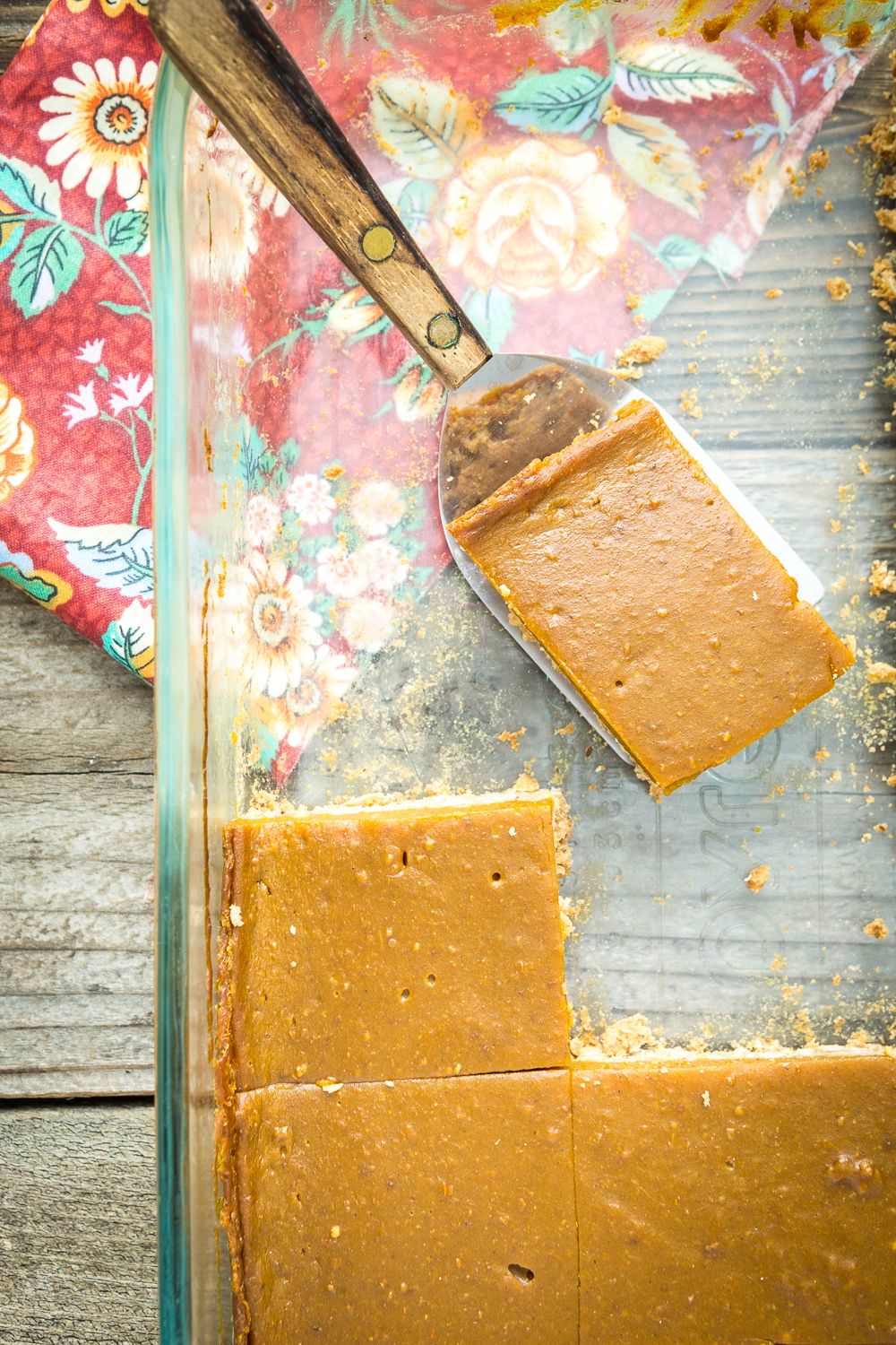 Oatmeal Pumpkin Pie Bars