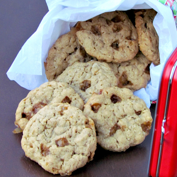 Toffee Oatmeal Cookies