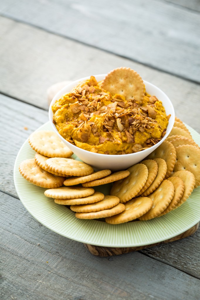 Vegan Cheddar Bacon Dip