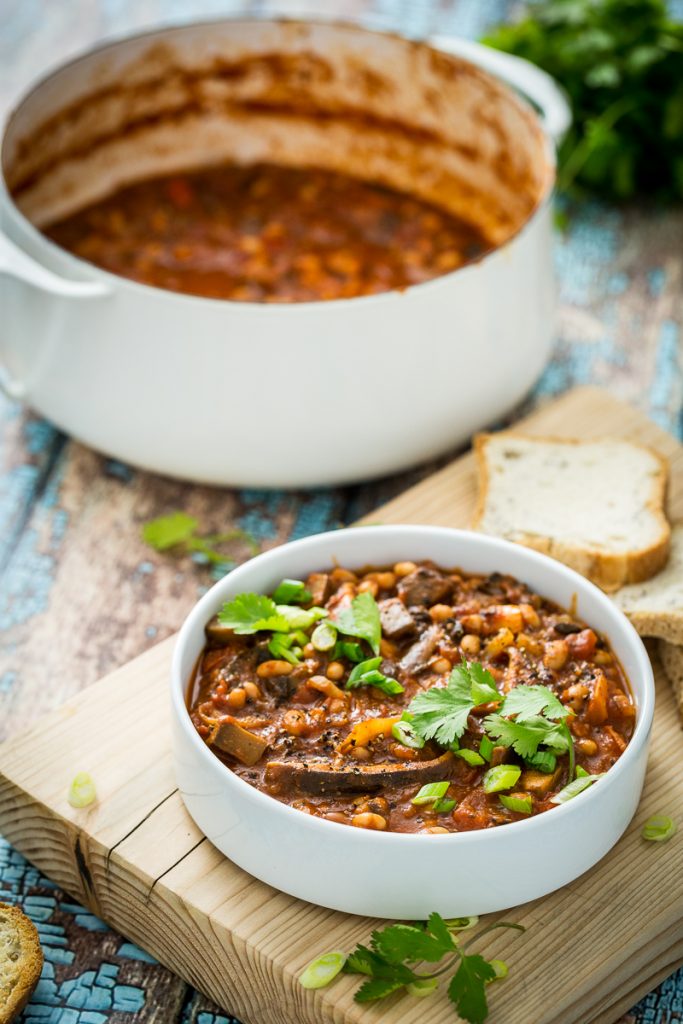 Portobello Chili with Shiitakes & Fennel