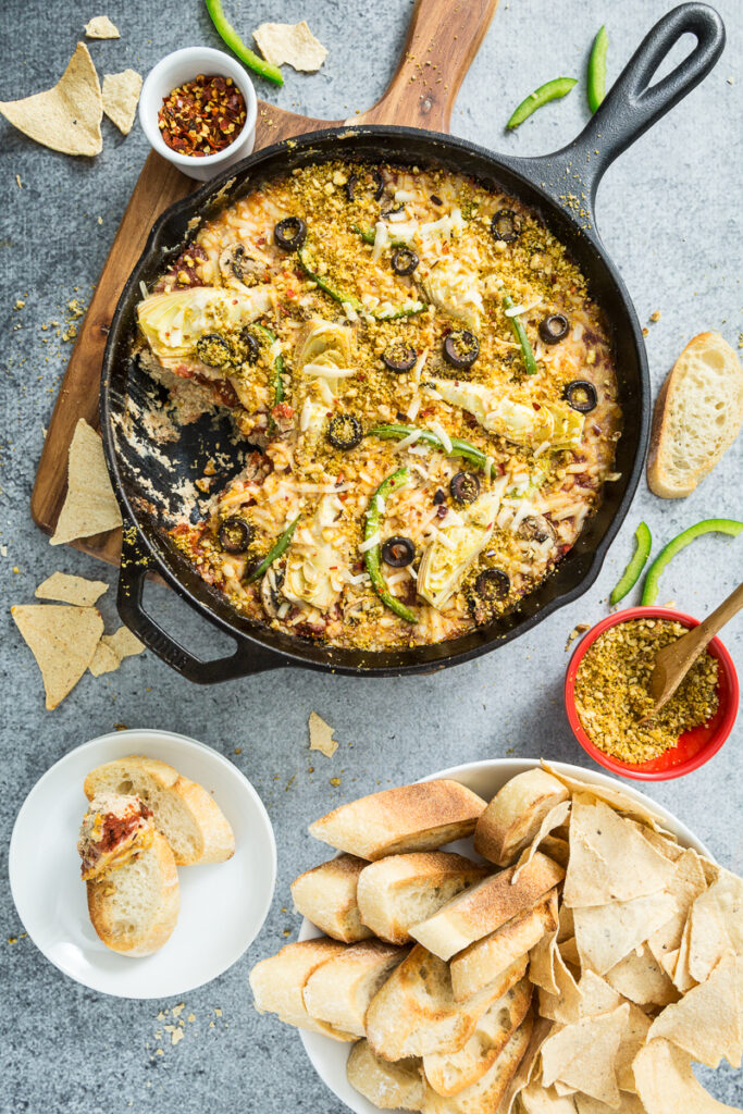 Oven-Baked Pizza Dip