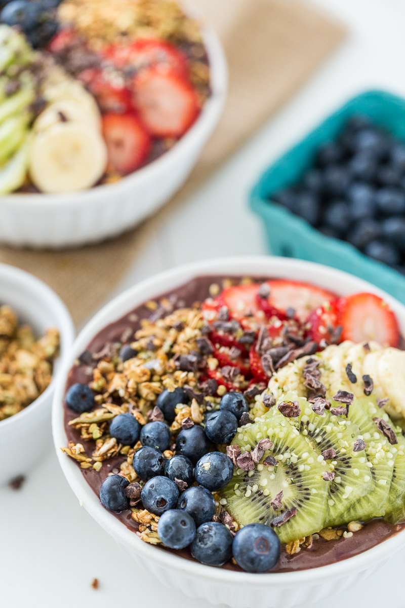 My Favorite Acai Bowl + Tips & Tricks for a Stellar Smoothie Bowl