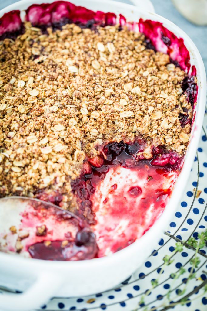 Lemon-Thyme Berry Crisp