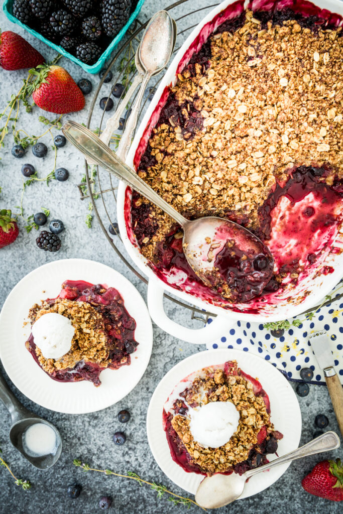 Lemon-Thyme Berry Crisp